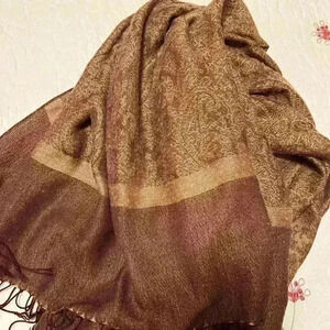 Brown scarf 72x25